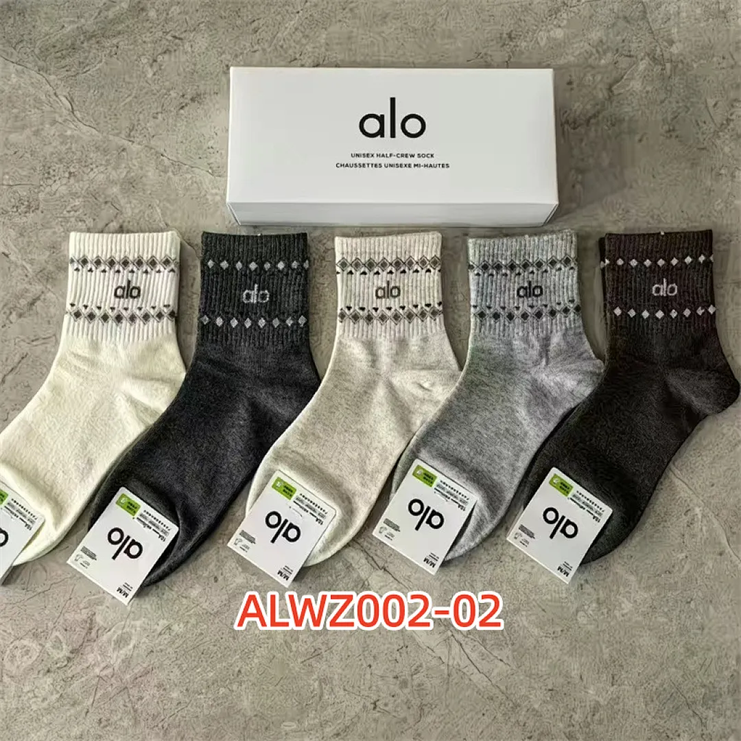 alo yoga ALWZ002 תמונה 3