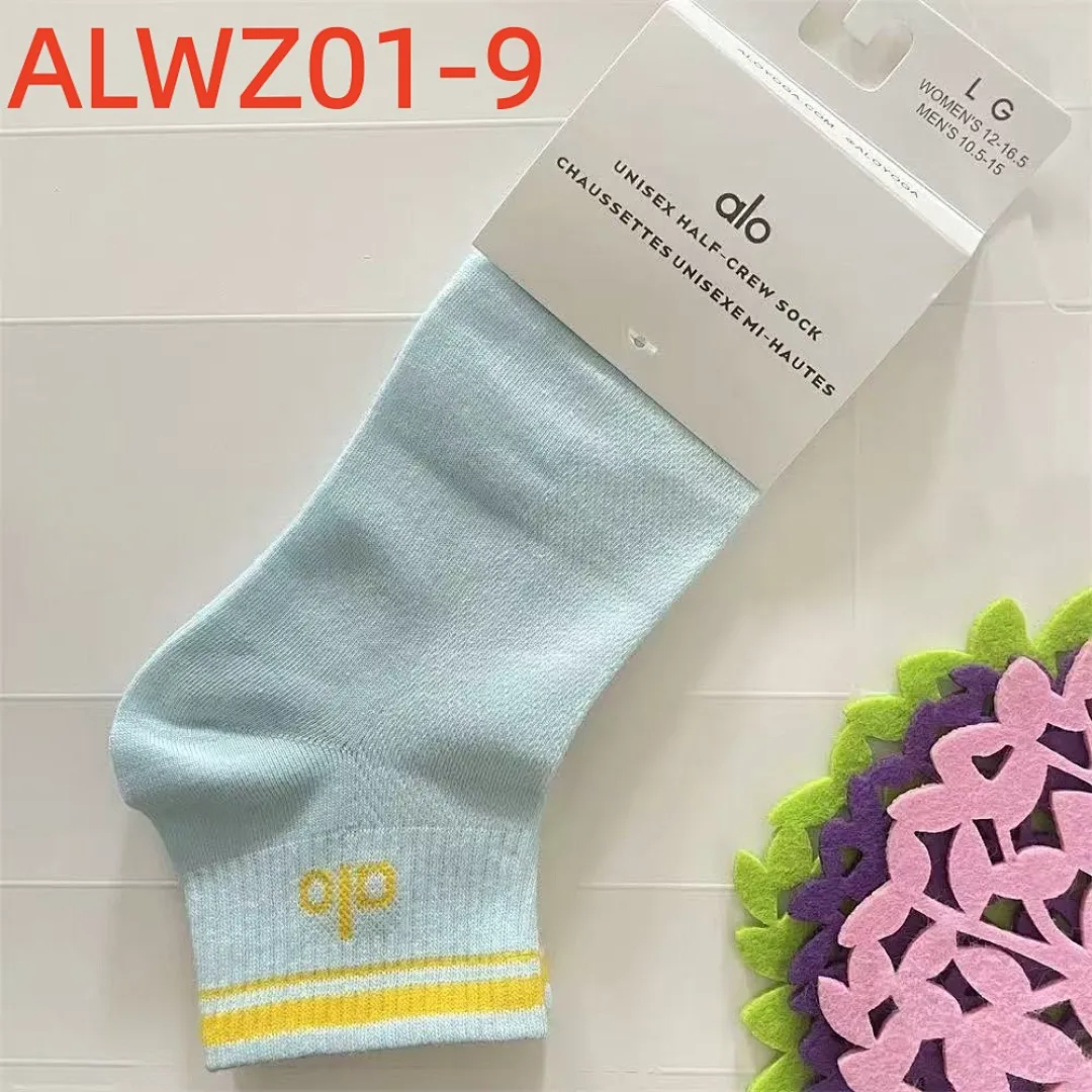 alo yoga ALWZ01 תמונה 11