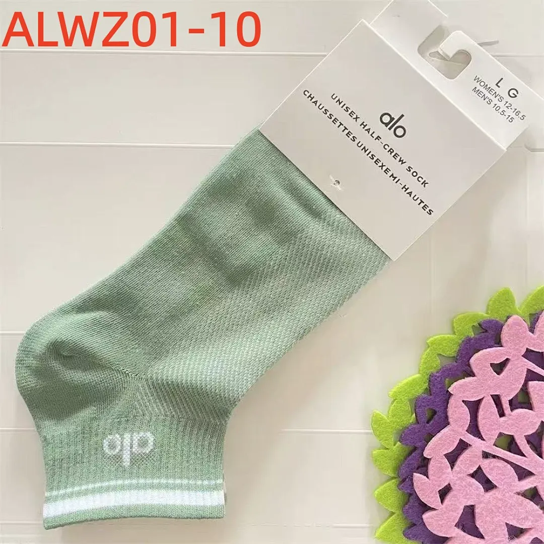 alo yoga ALWZ01 תמונה 12