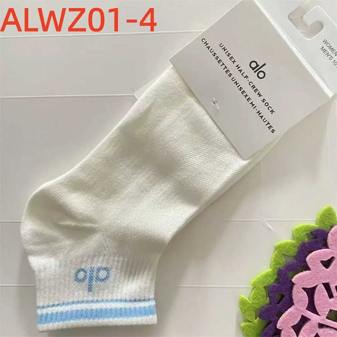alo yoga ALWZ01 תמונה 6