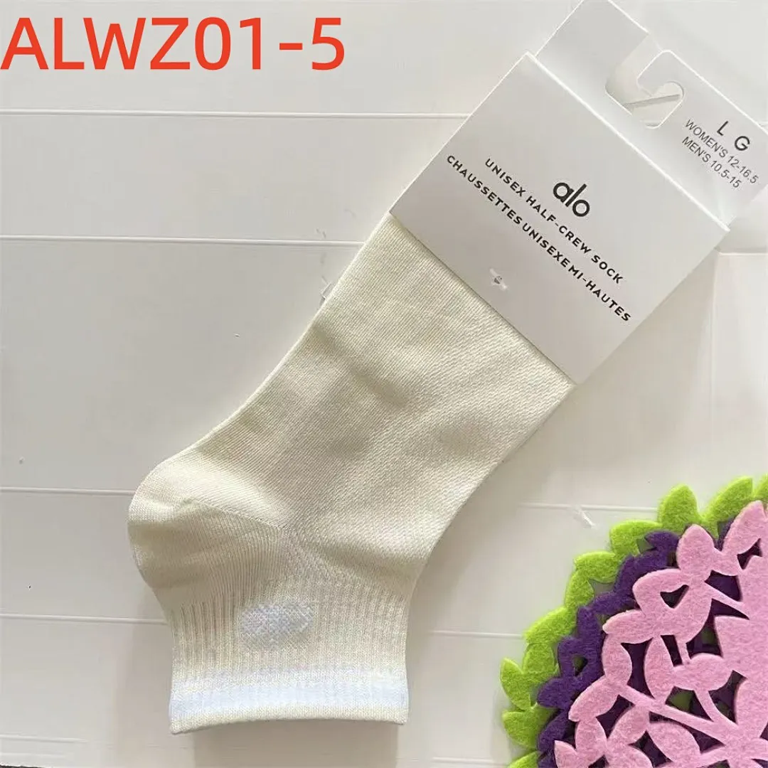 alo yoga ALWZ01 תמונה 7