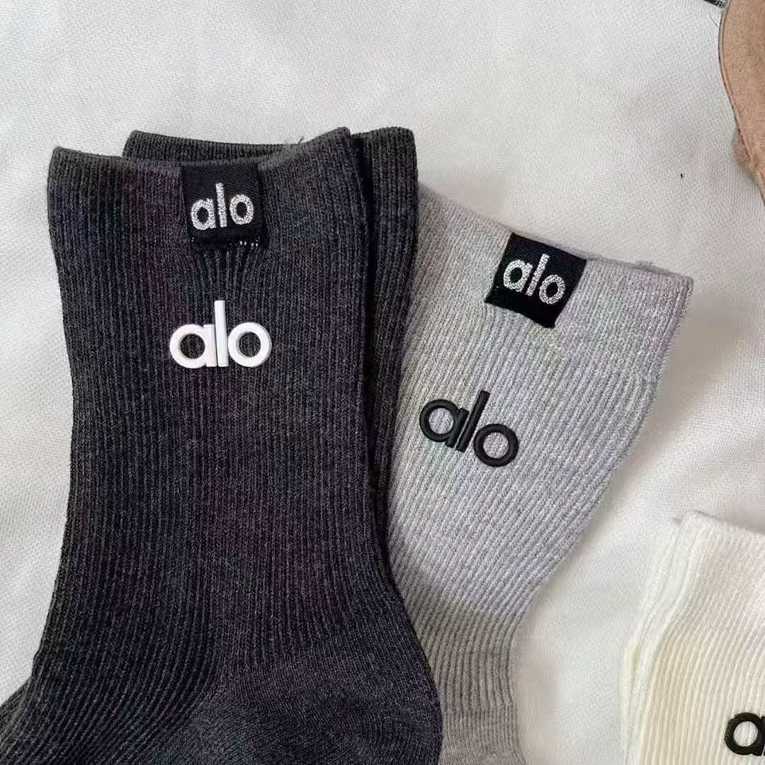 alo yoga ALWZ02 תמונה 2