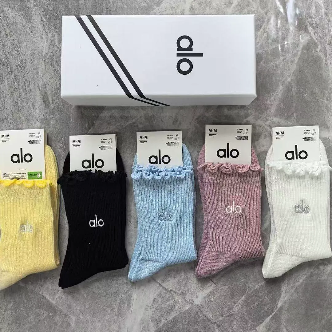 alo yoga ALWZ03 תמונה 4