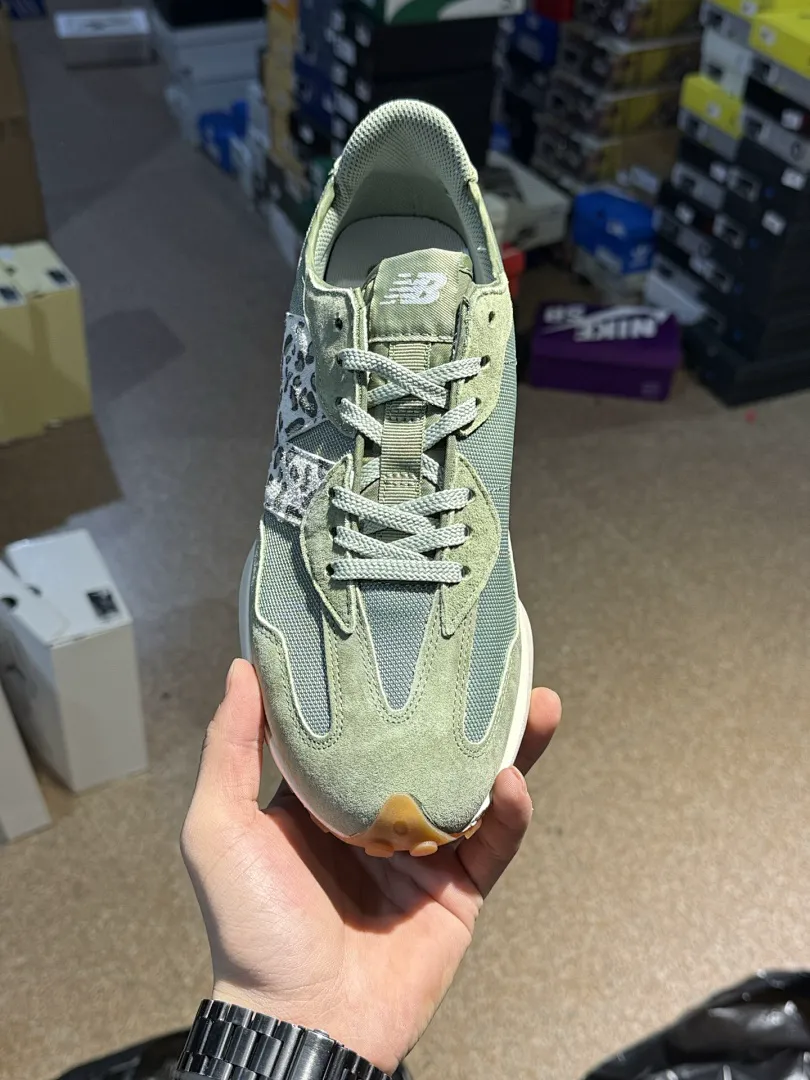 New Balance AUS8 תמונה 11