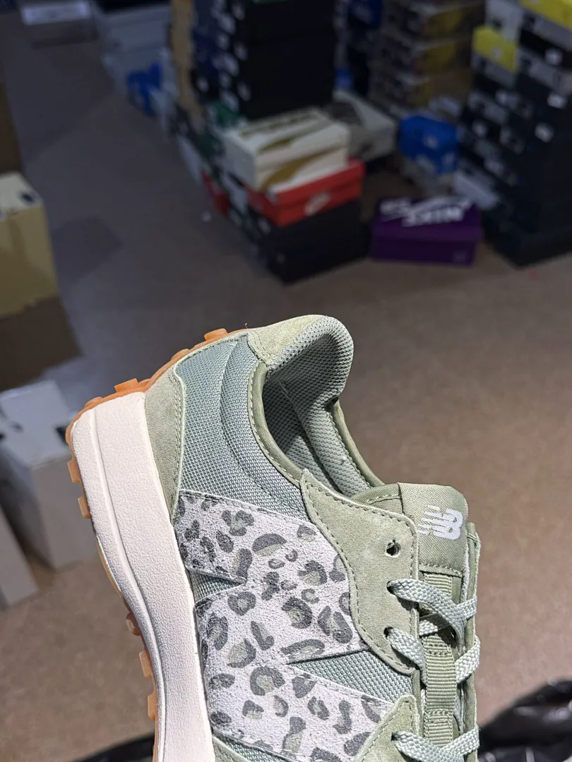New Balance AUS8 תמונה 12