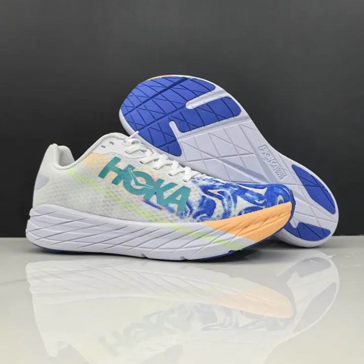 Hoka One One AVF2