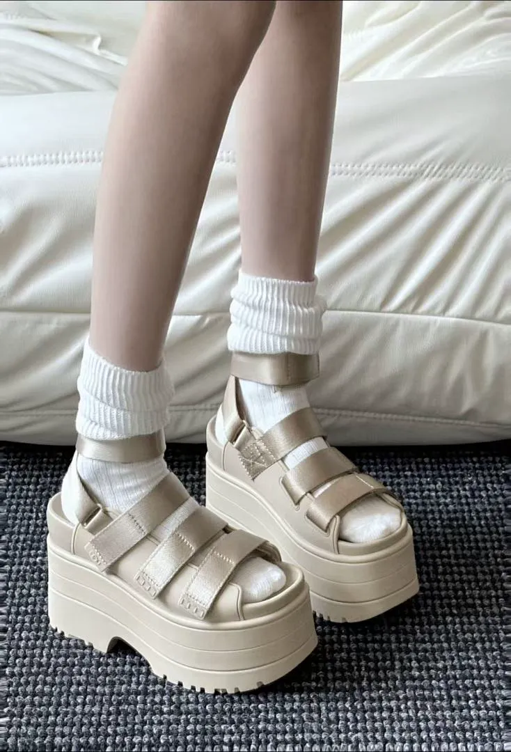 UGG AY74 תמונה 6