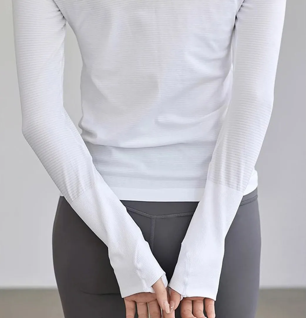 alo yoga AYGYF084 תמונה 3