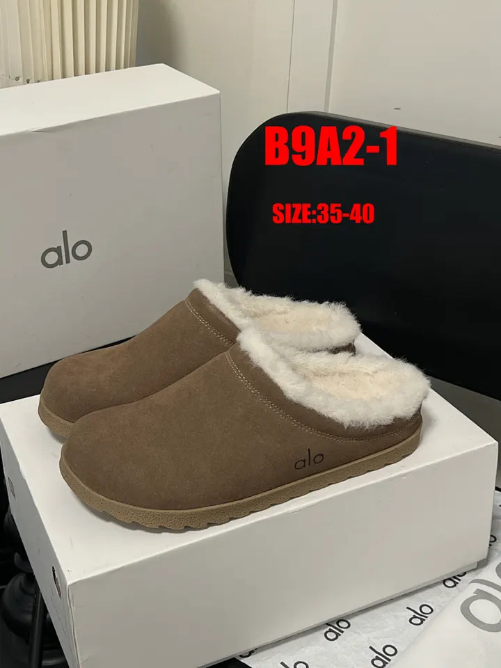 alo yoga B9A2
