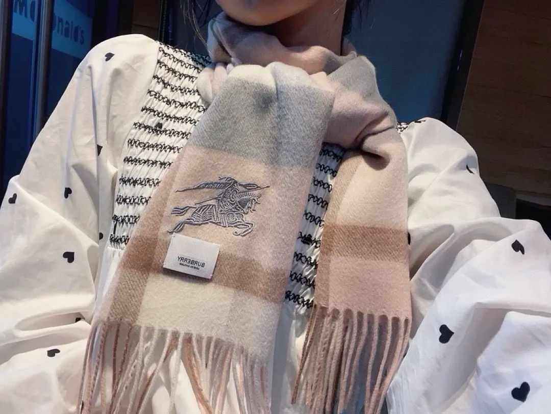 Burberry BBRWJ08 תמונה 7