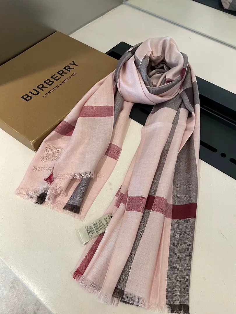 Burberry BBRWJ09 תמונה 2