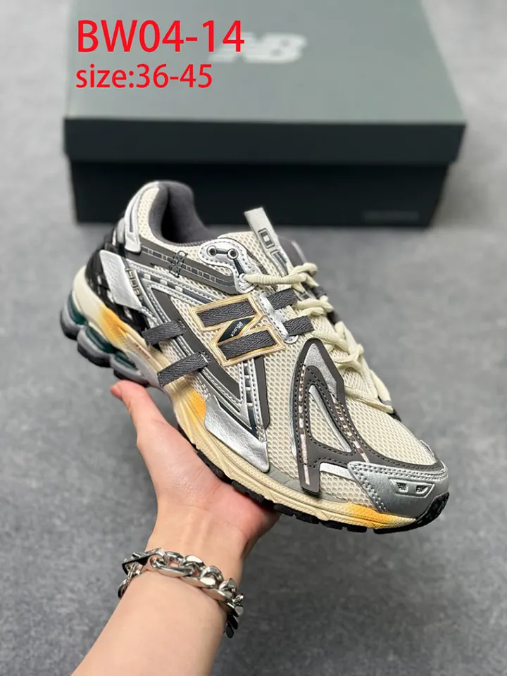 New Balance BW04