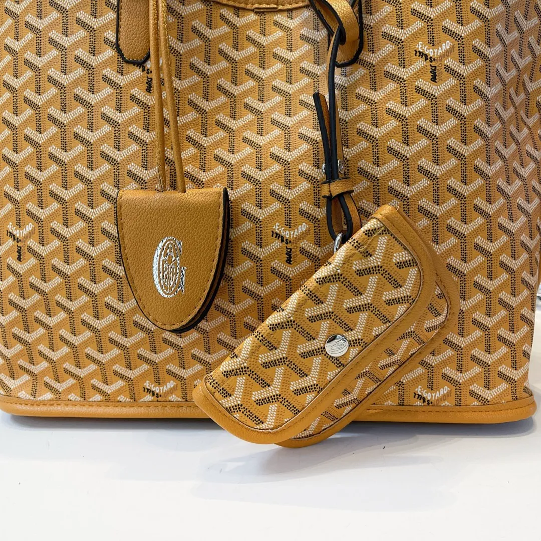 Goyard C611 תמונה 4