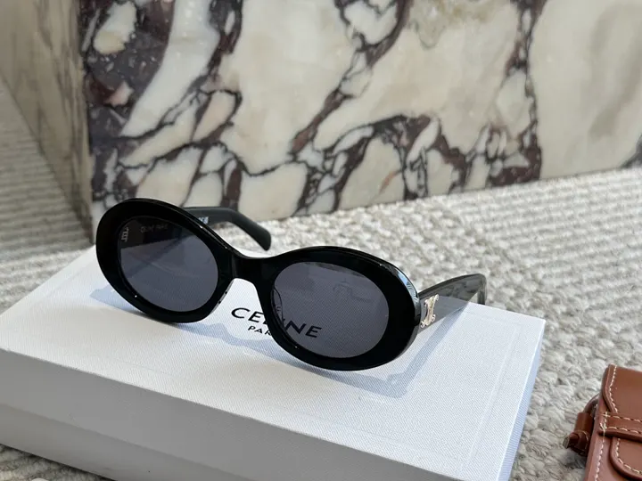 Celine CELYJ01