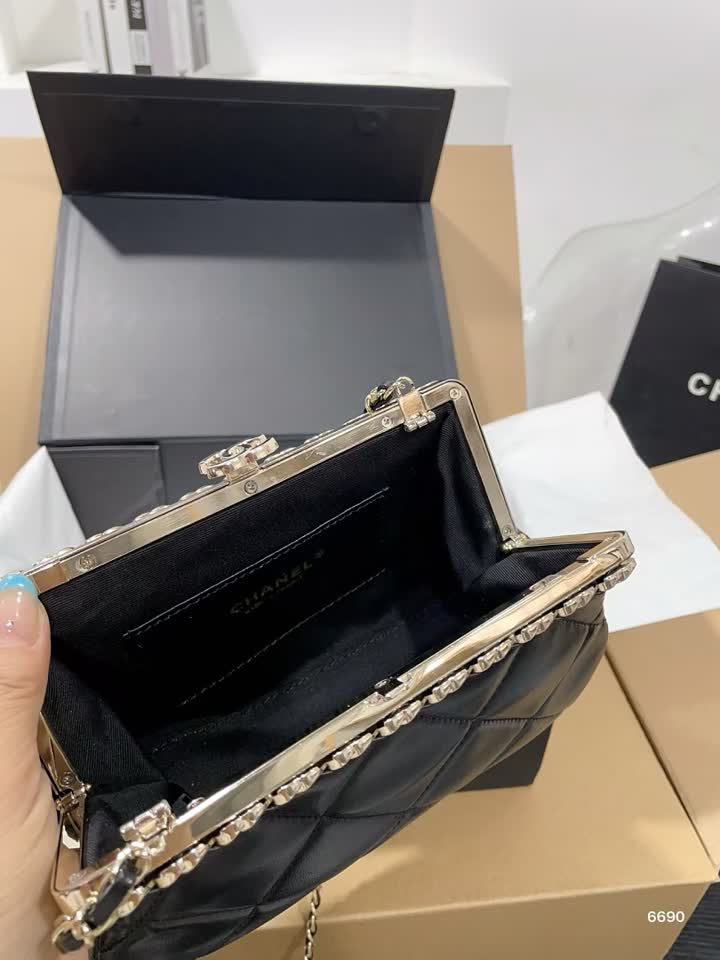 Chanel CHNB109 תמונה 14