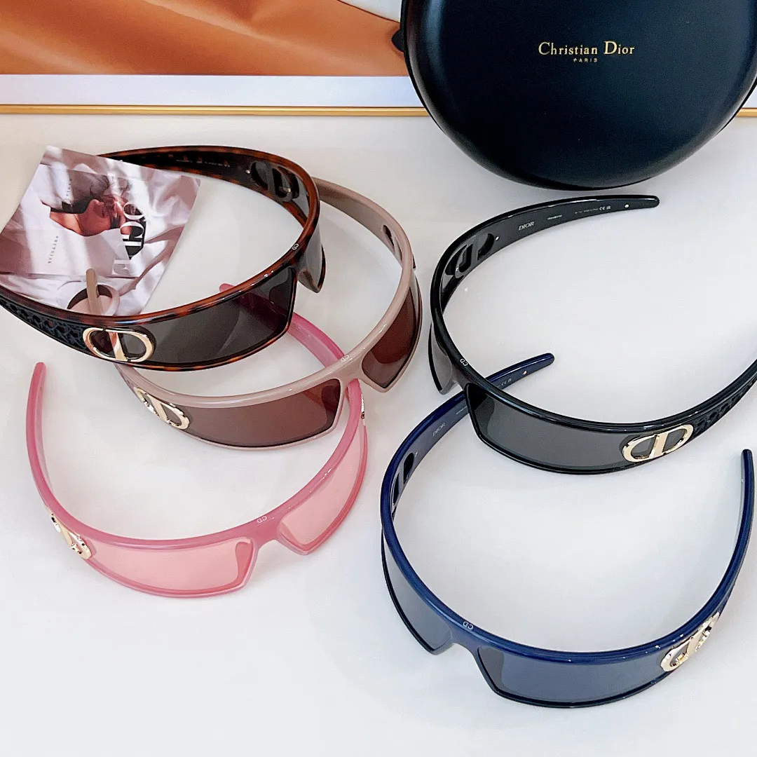 Dior CQS2 תמונה 2