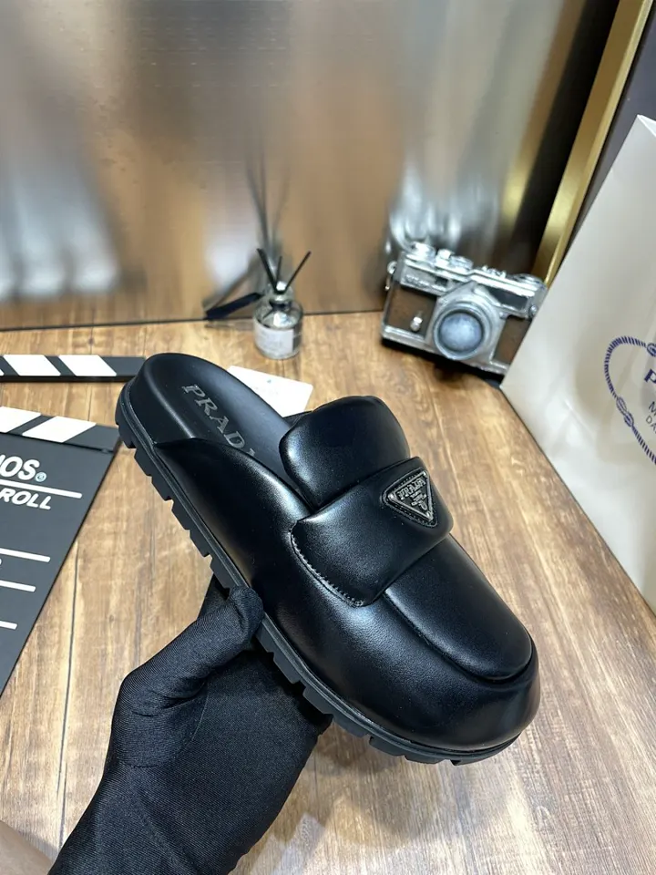 Prada G25P