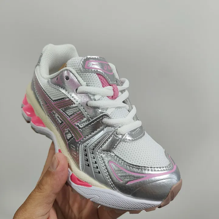 Asics G2A2