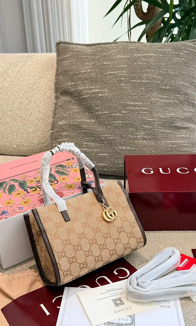 Gucci GUCB87 תמונה 12