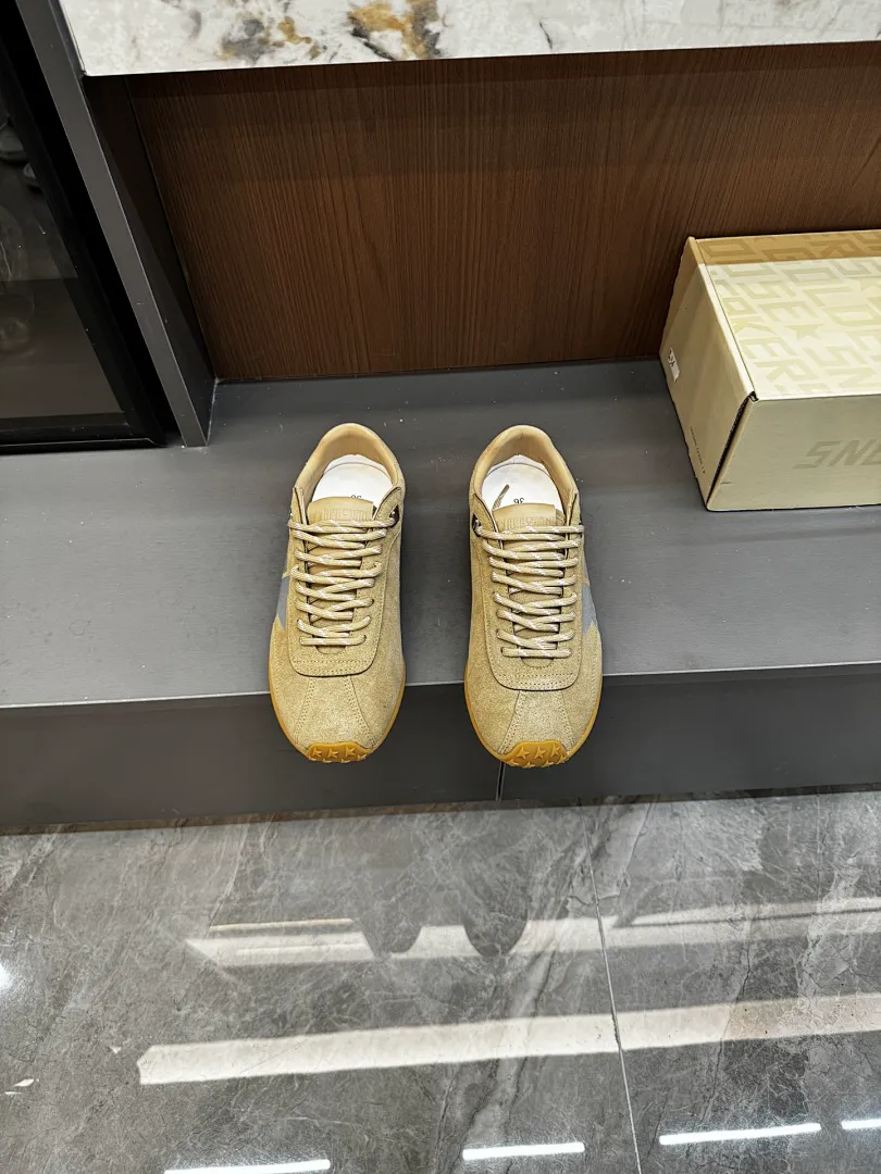 Golden Goose H1R3 תמונה 10