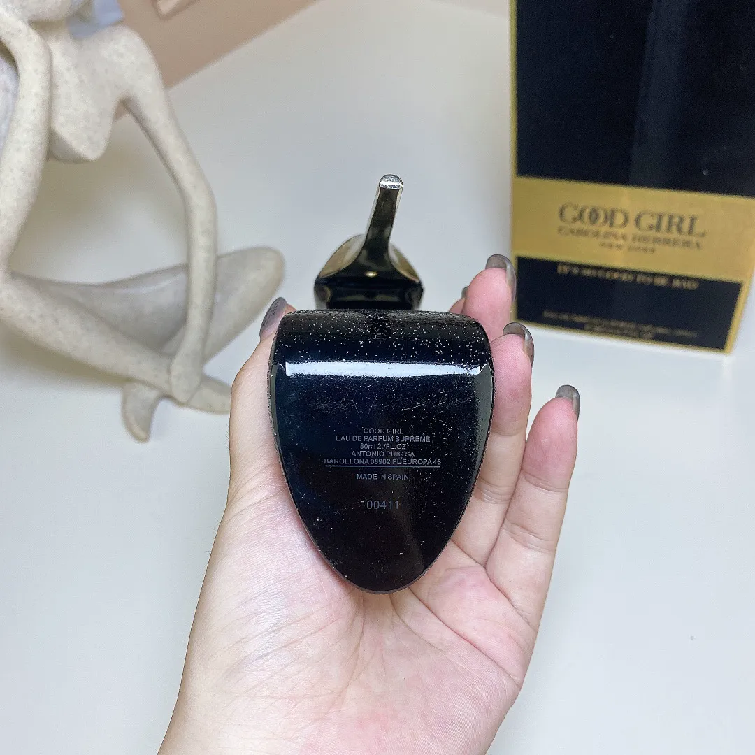 Carolina Herrera H36J תמונה 10
