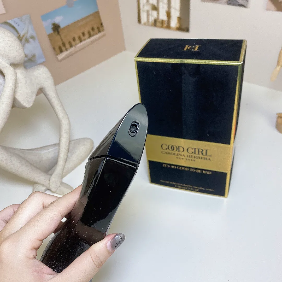 Carolina Herrera H36J תמונה 7