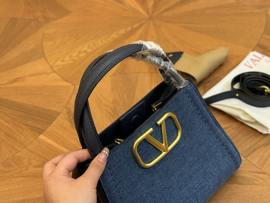 Valentino HLTBB004 תמונה 12