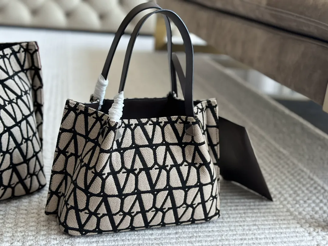 Valentino HLTBB006 תמונה 10