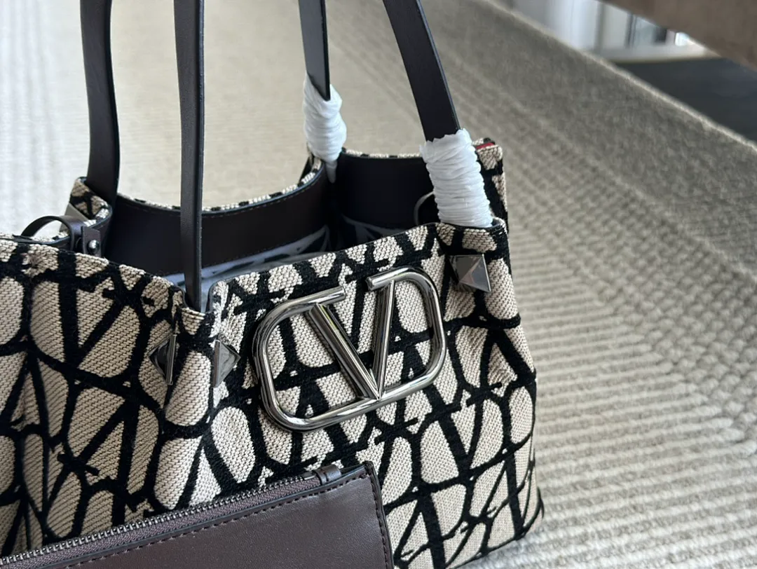 Valentino HLTBB006 תמונה 12