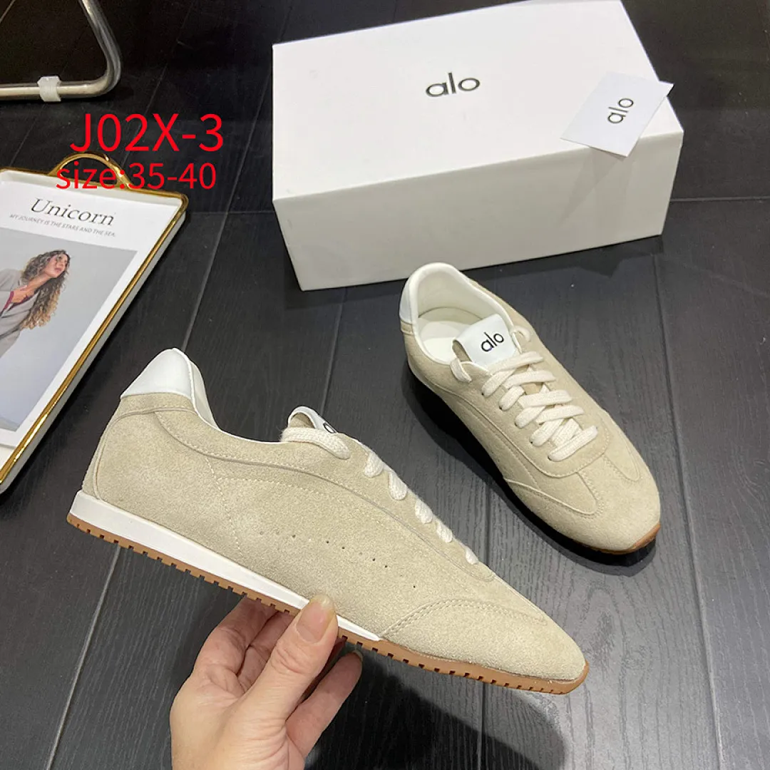 alo yoga J02X תמונה 17