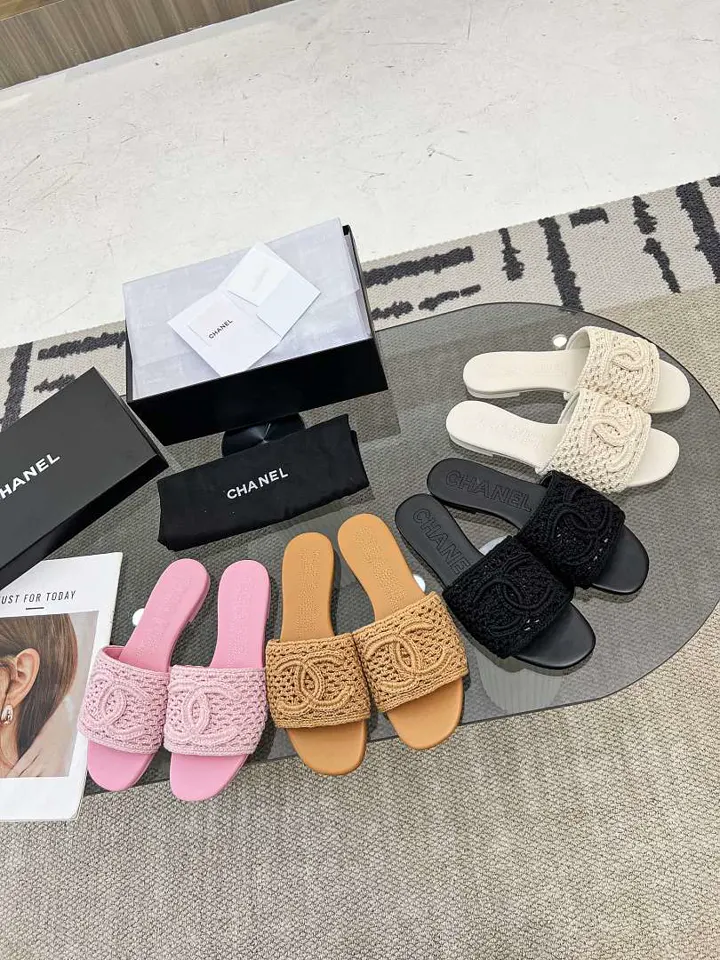 Chanel J85U