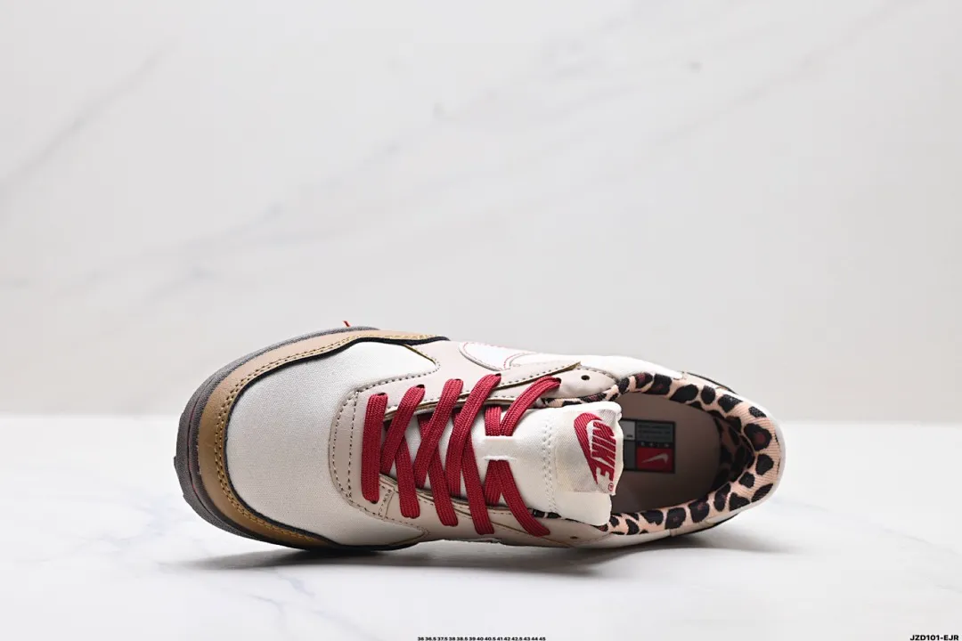 Nike J9T5 תמונה 17