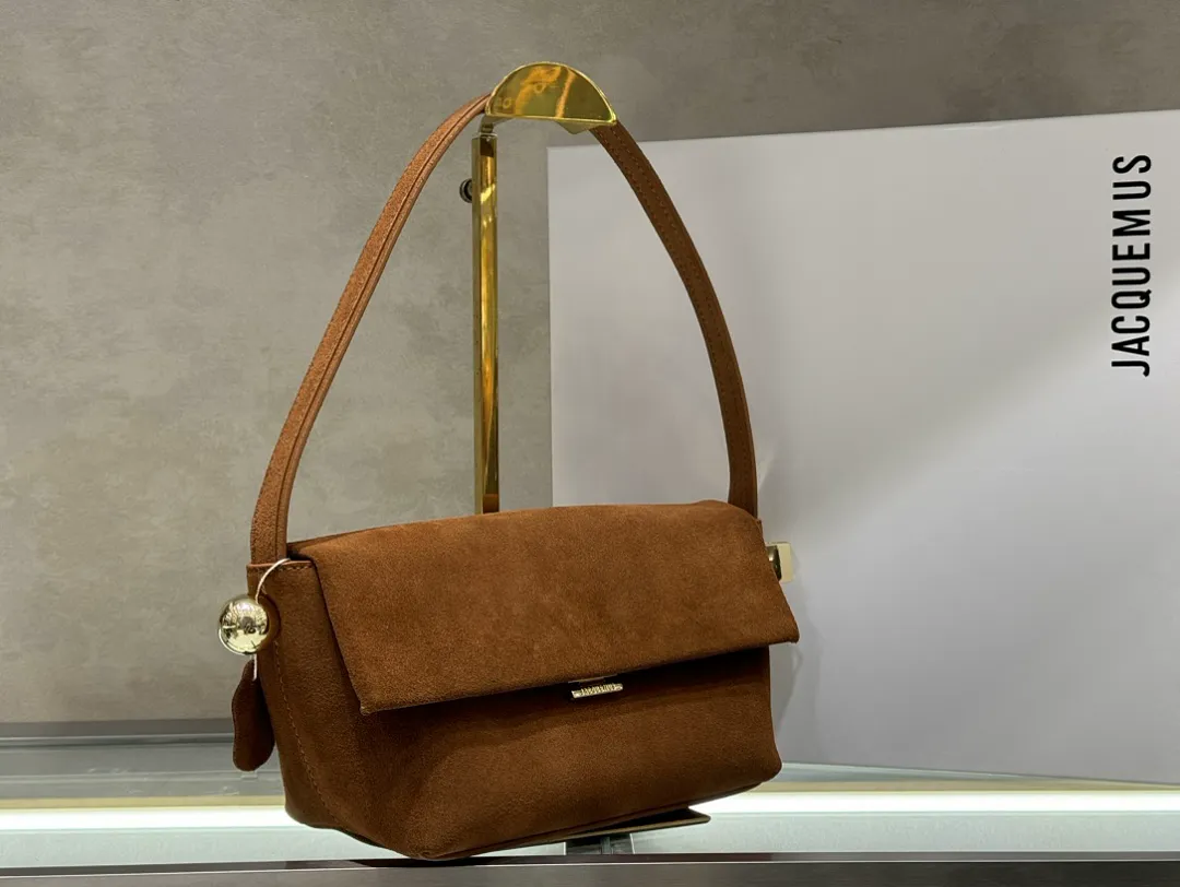 Jacquemus JACBB014 תמונה 2
