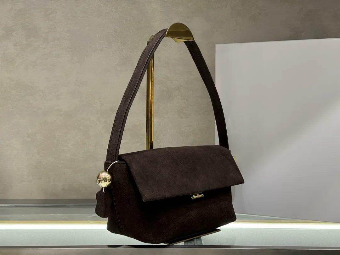 Jacquemus JACBB014 תמונה 3