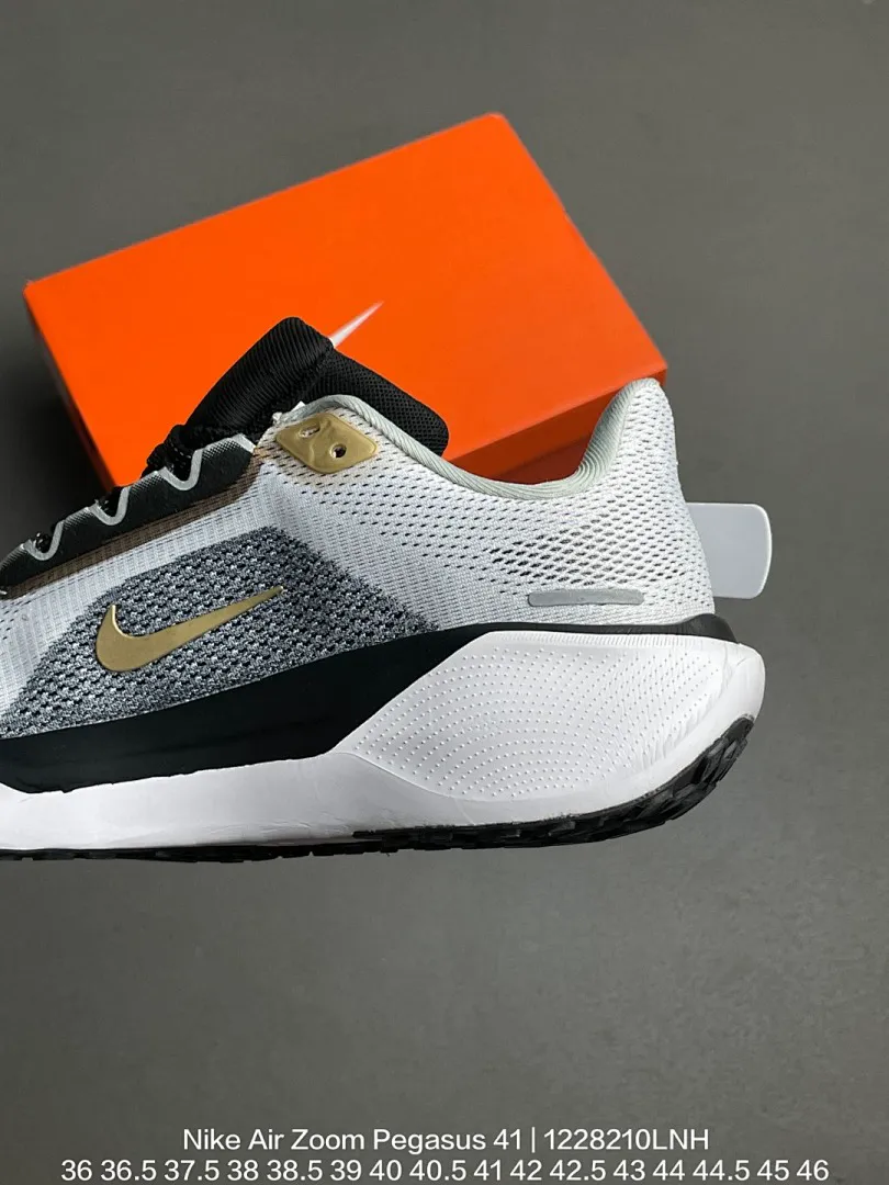 Nike JJR7 תמונה 4
