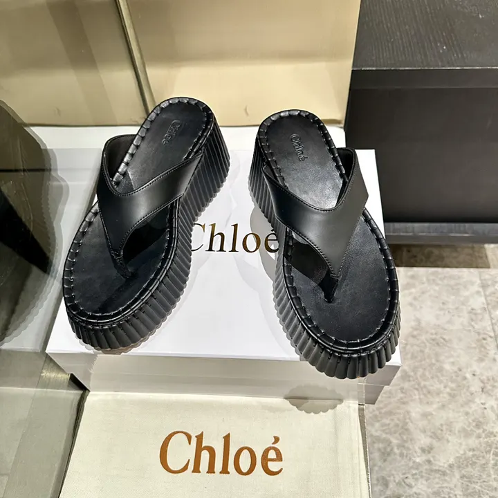 Chloe K8T2