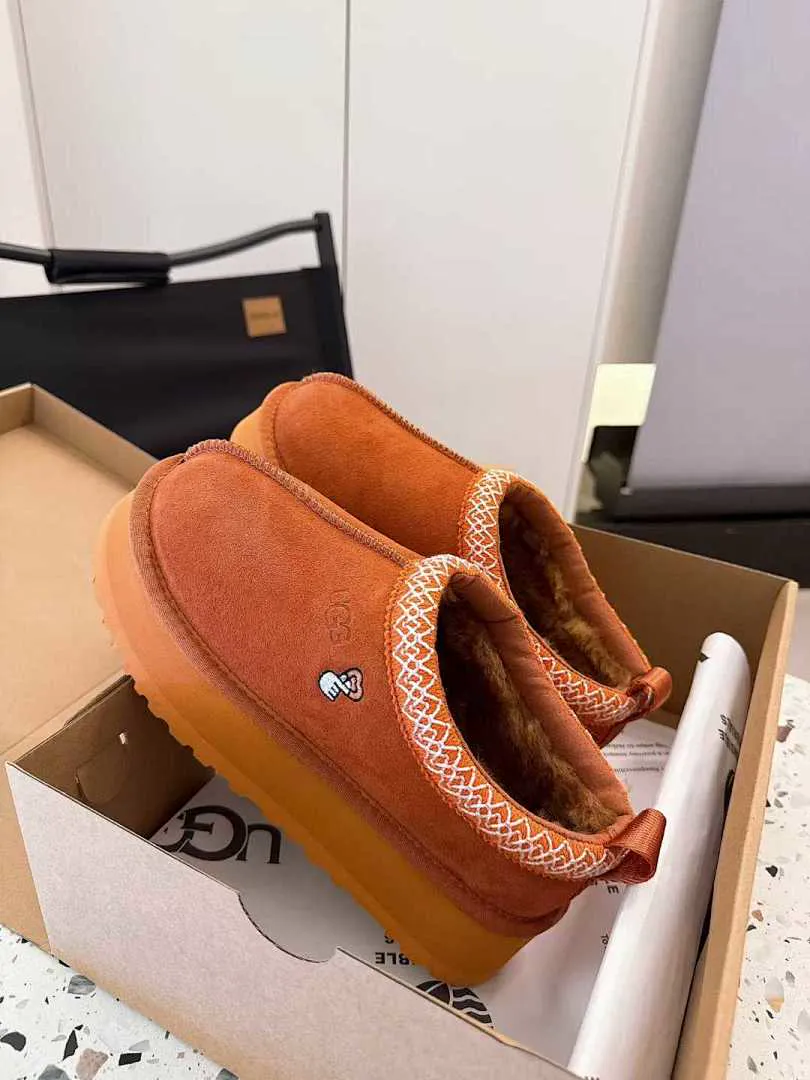 UGG KR01 תמונה 13