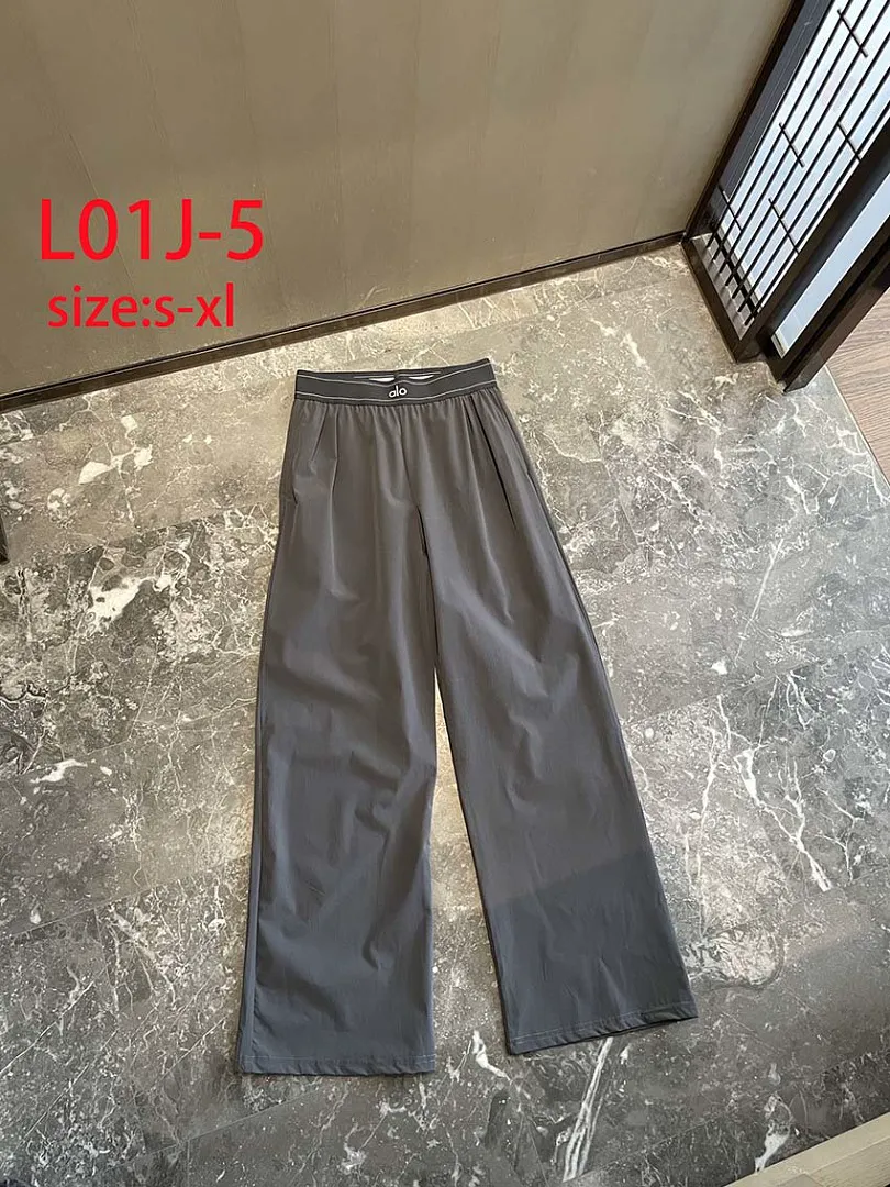 alo yoga L01J תמונה 4
