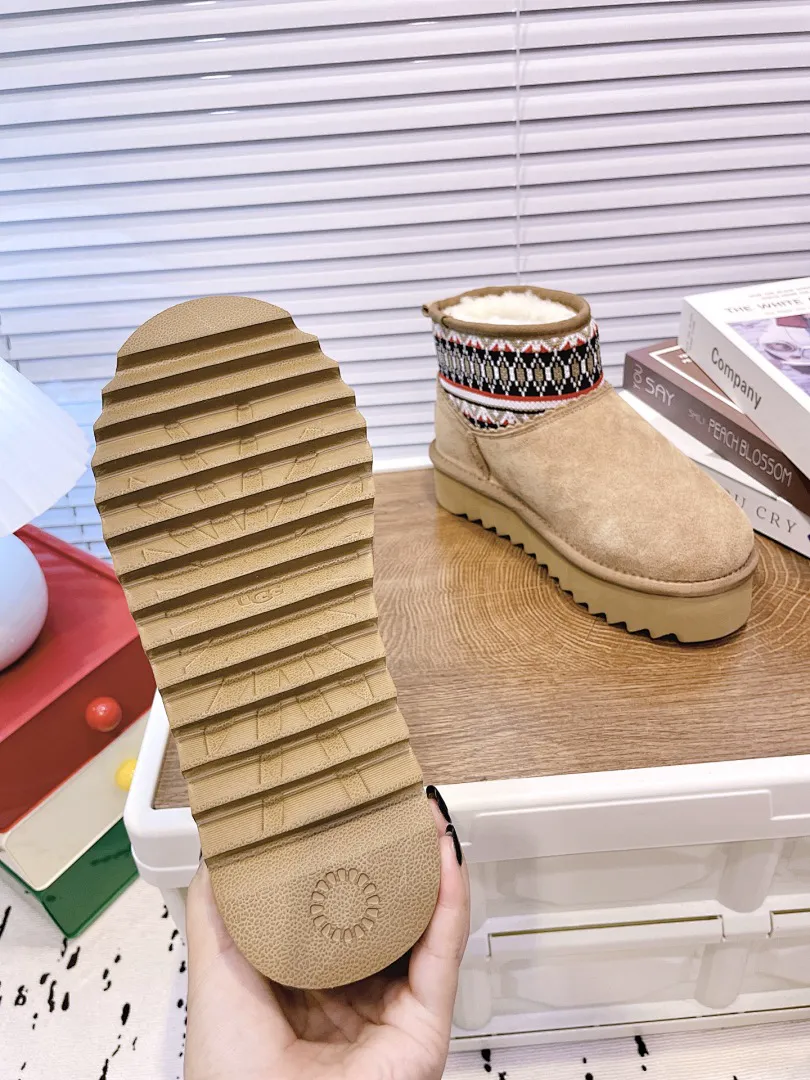 UGG LR01 תמונה 7