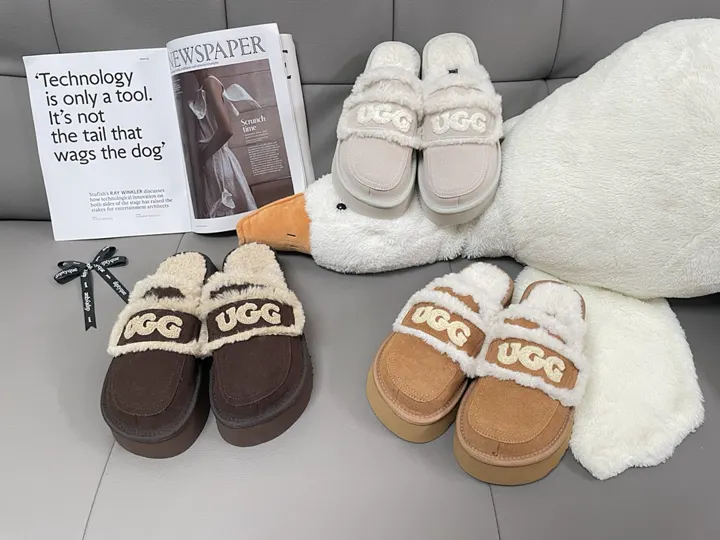 UGG LR02
