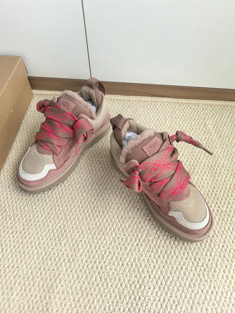 UGG LR03 תמונה 12