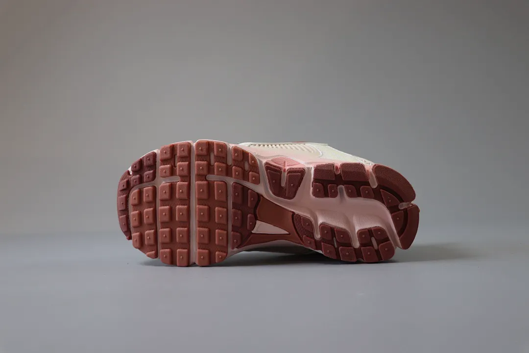 Nike LX04 תמונה 5