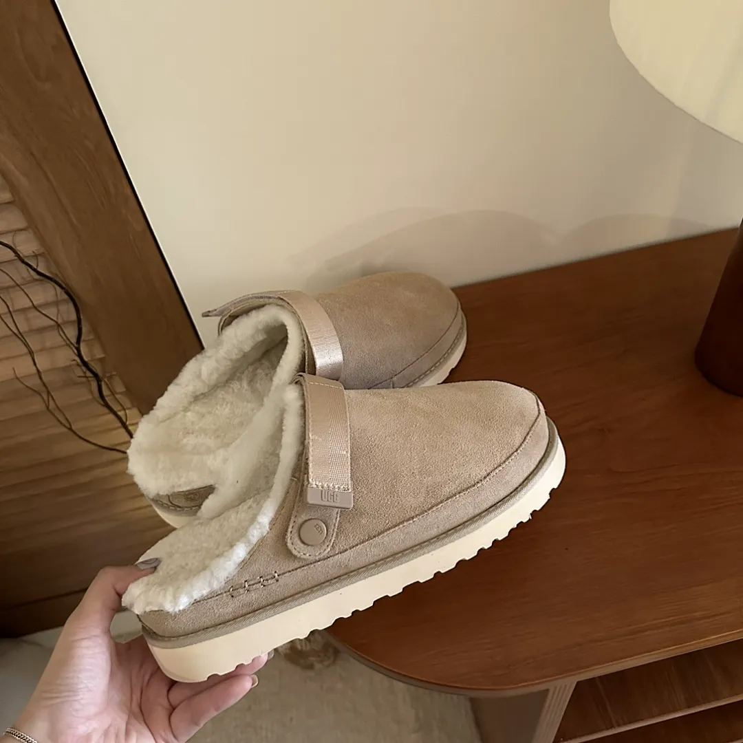 UGG M8C6 תמונה 13