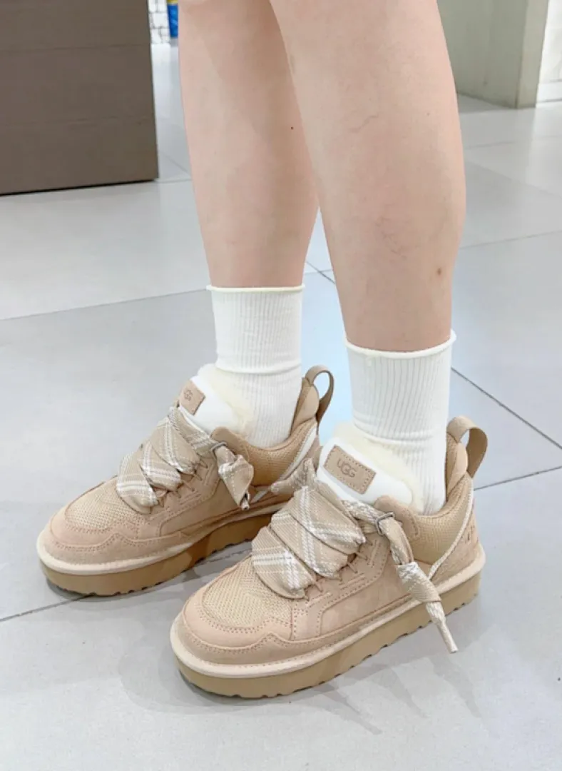 UGG M8L6 תמונה 16