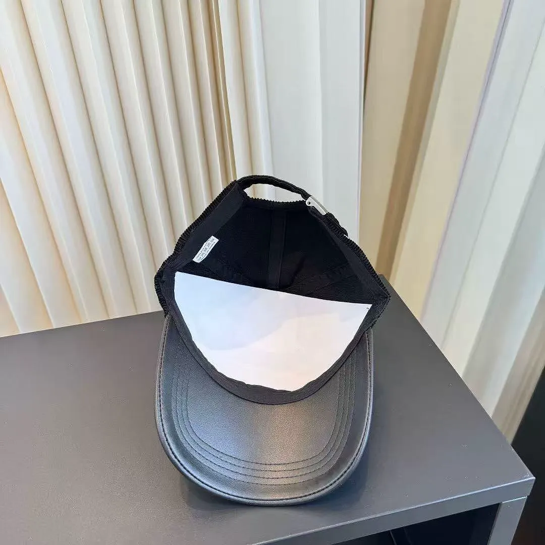 Moncler MCMZ19 תמונה 2
