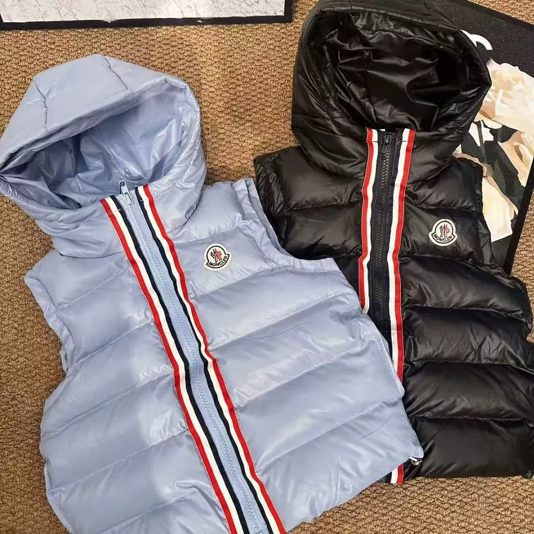 Moncler MCYF100 תמונה 10
