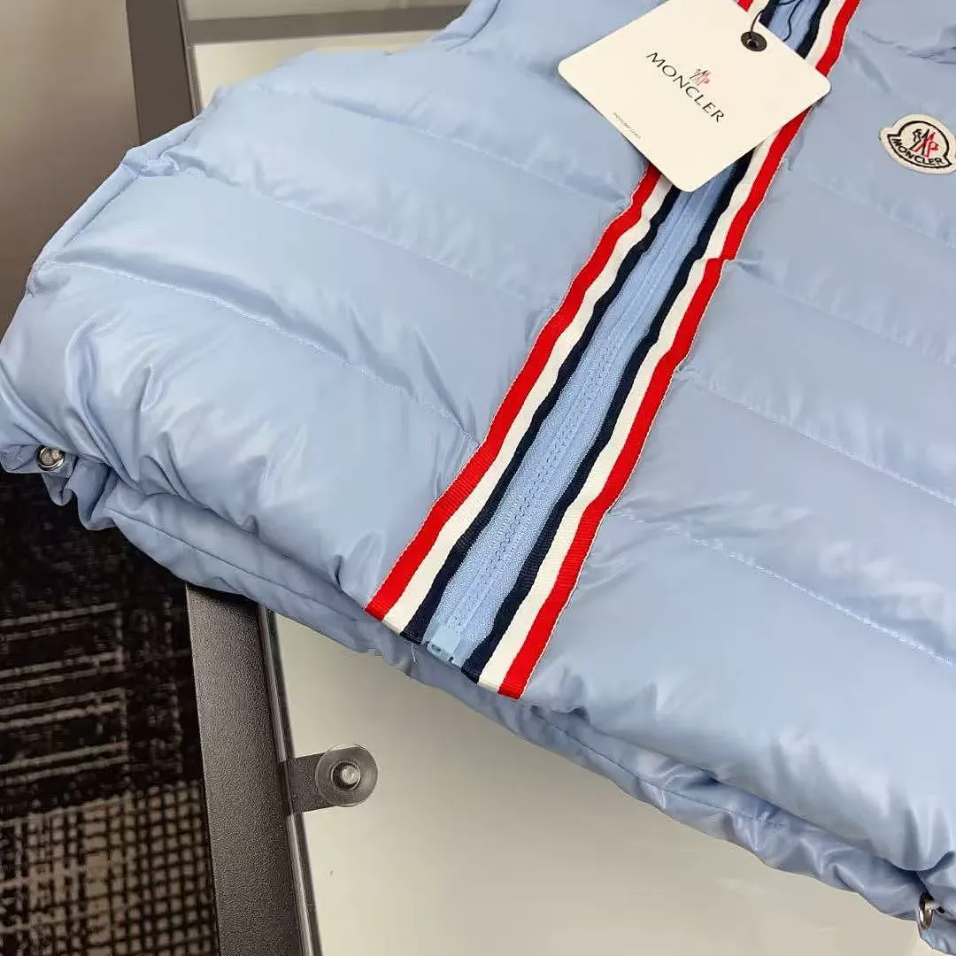 Moncler MCYF100 תמונה 4
