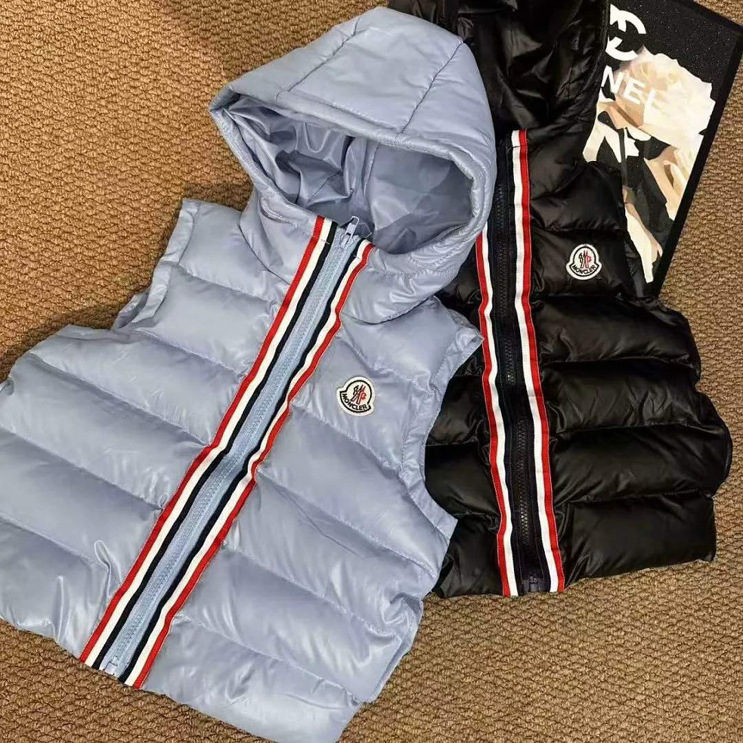 Moncler MCYF100 תמונה 8