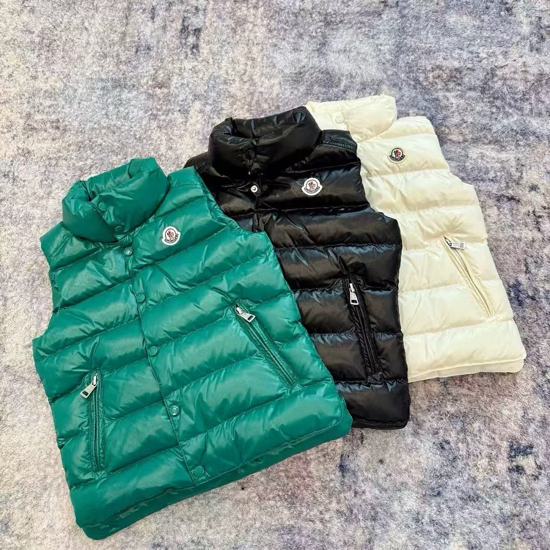 Moncler MCYF111 תמונה 2