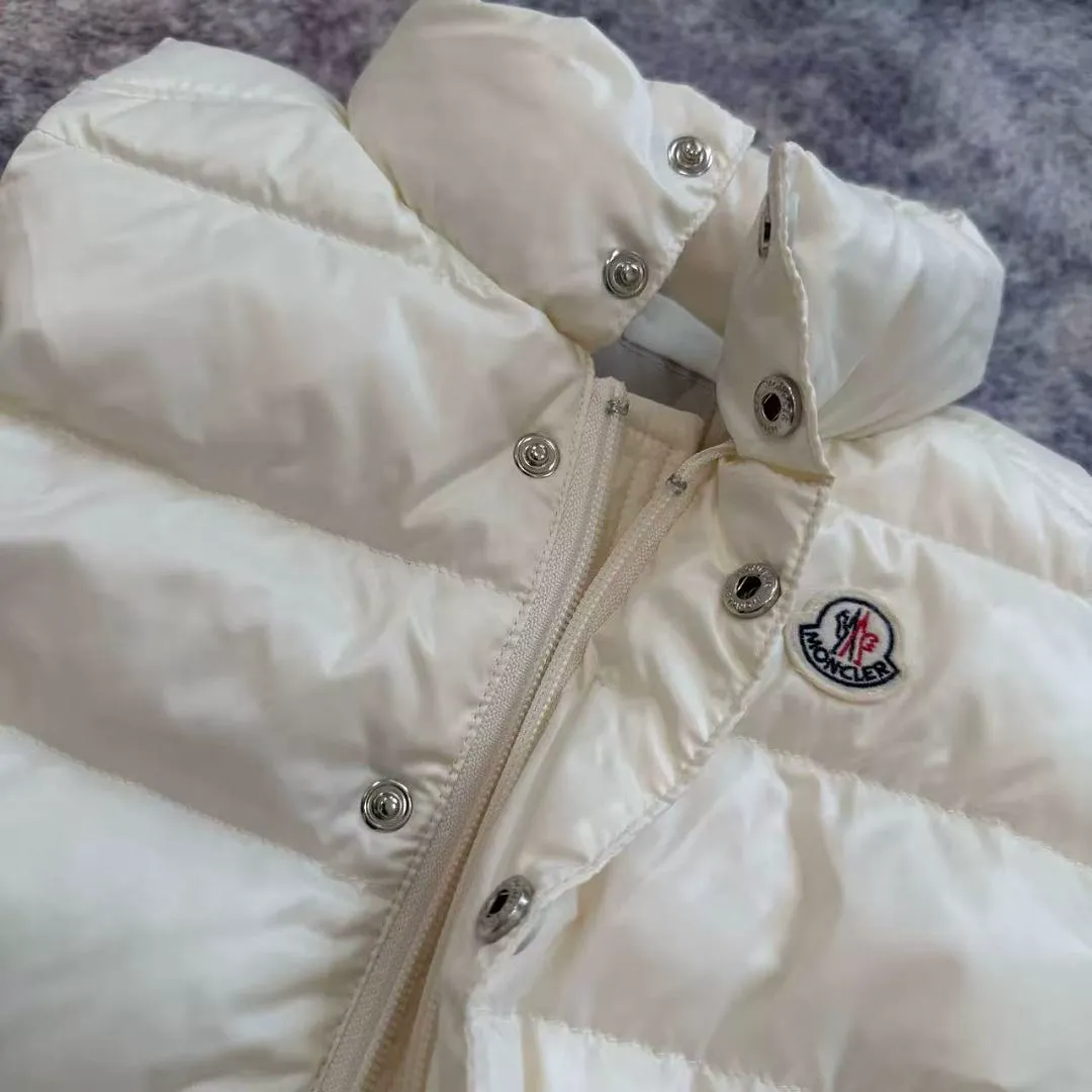 Moncler MCYF111 תמונה 3